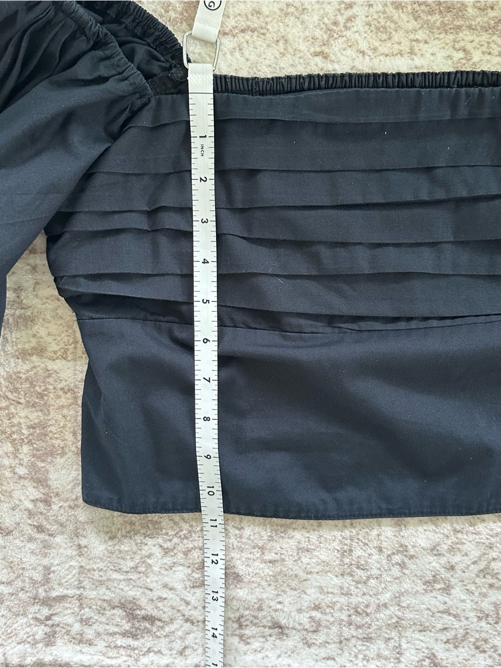π Abercrombie & Fitch Pleated Puff-Sleeve Poplin Top. Black. Size Small - Picture 7 of 9